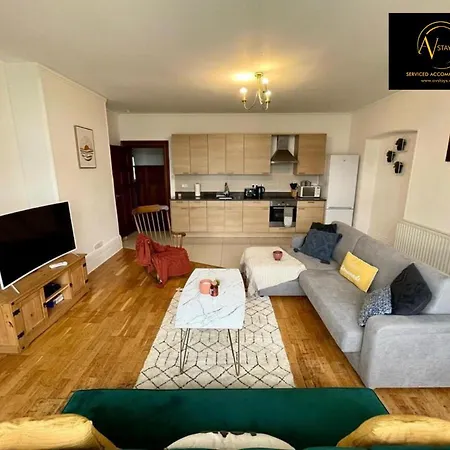 Apartment Three Bedroom By Av Stays Short Lets With Free Parking & Wifi Seascale